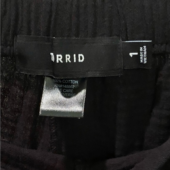 Torrid Black Pull On High Rise Joggers - Size 1X - Like New! - Picture 12 of 13